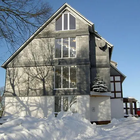 Holiday home To The Big Picture *